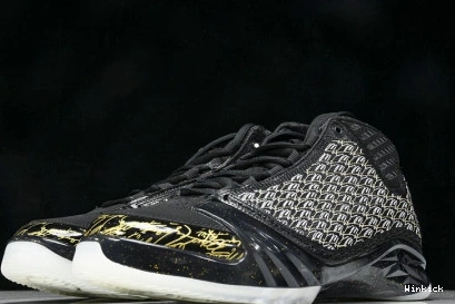 853336-023 Black Room 23 Trophy Jordan 0728